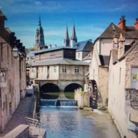 Le Petit Bayeusain Bayeux Exterior photo